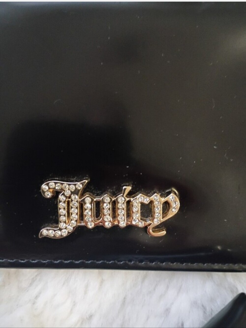 Juicy Couture Black Patent Mini Bag with Gold Chain and Red Heart Charm NWT - Picture 7 of 9